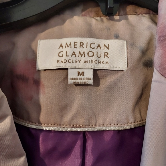 Woman's gorgeous spring floral jacket by Badgley Mischka, size M, w pockets - Picture 2 of 4